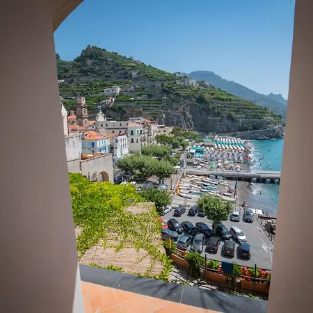 Palazzo Vingius Szálloda Minori