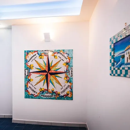 帕拉佐维吉优斯酒店 酒店