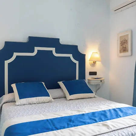 帕拉佐维吉优斯酒店 酒店